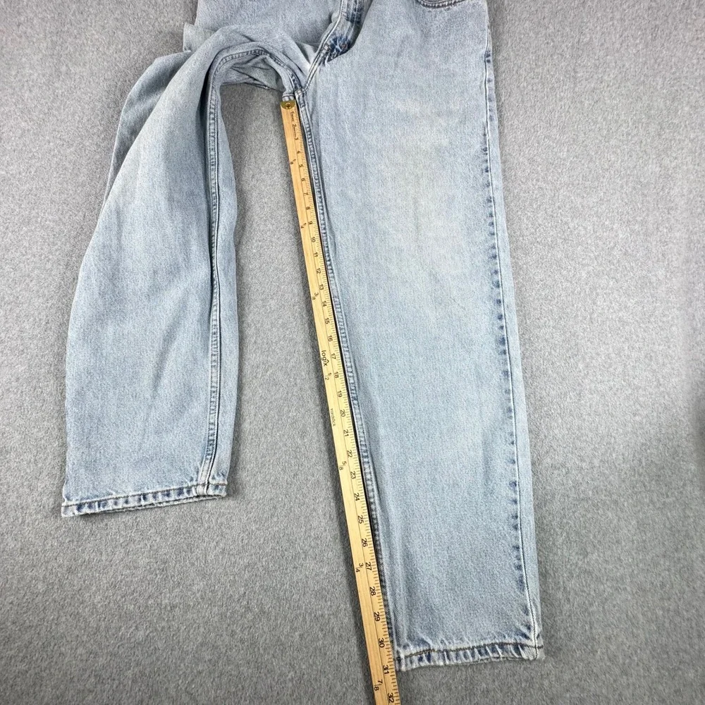 Vintage Levis 560 Men's‎ 36x31 Loose Fit Taper Light Wash Blue Denim Jeans